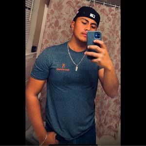 Meet your Posher, Andres